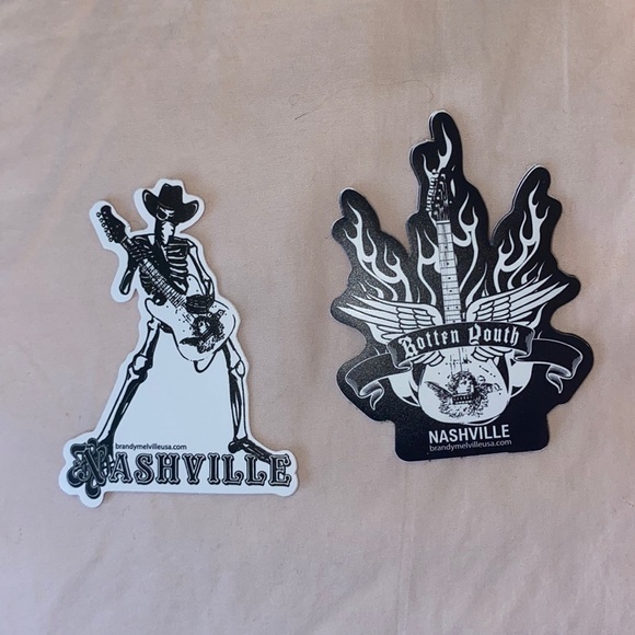 BRANDY MELVILLE NASHVILLE STICKER - Picture 1 of 4
